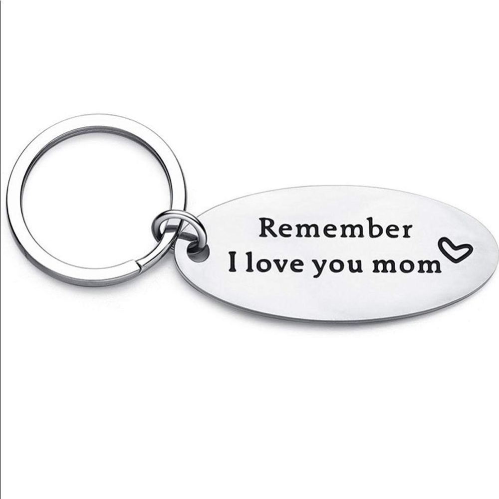 🥂Remember I Love You Mom Keychain🥂